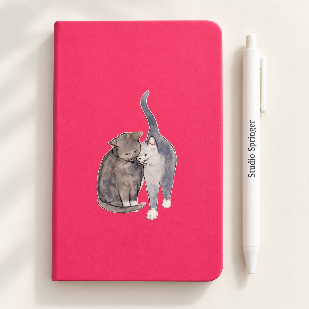 roze notitieboekje A6, met blauw katten paar, gelinieerde pagina's, / studio springer