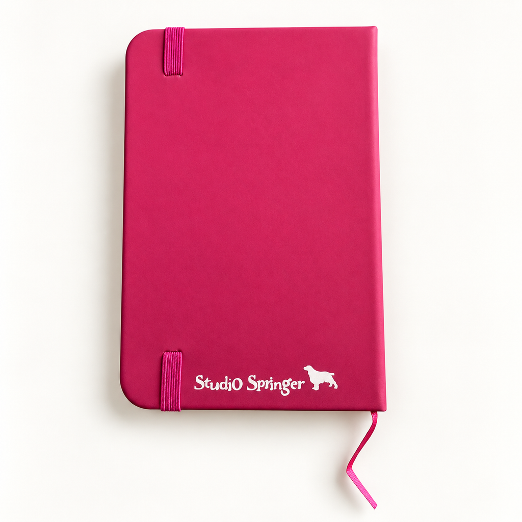 A6-notitieboek met teckel / dachshund en alpinopet - fuchsia