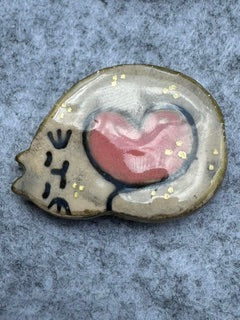 Keramieken broche - Kat hart (prijs per stuk)