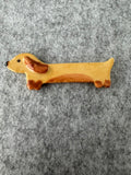 Keramieken broche - Teckel Tan blond