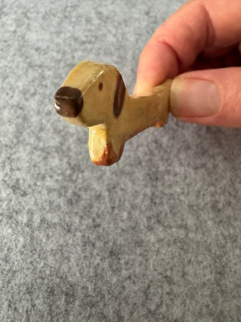 Keramieken Broche - Blonde Teckel