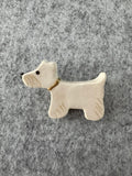 Keramieken broche - Scottie terriër gouden halsband