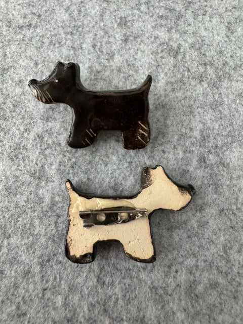 Keramieken broche - Scottie terriër zwart