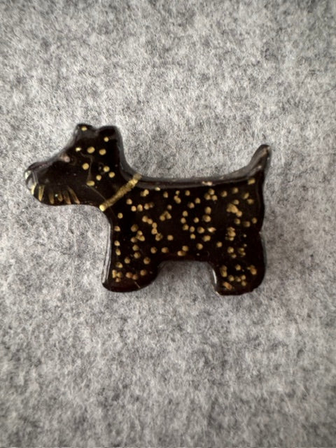 Keramieken broche - Scottie terriër zwart, gouden spikkels gouden halsband