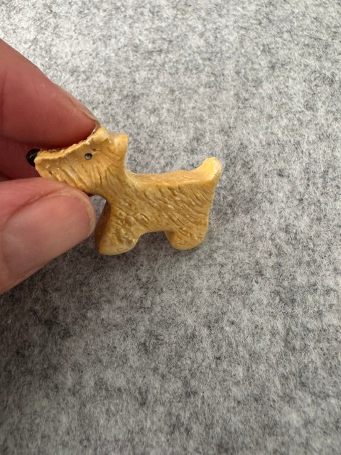 Keramieken broche - Scottie  terriër blond